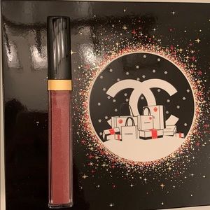 Chanel lip gloss